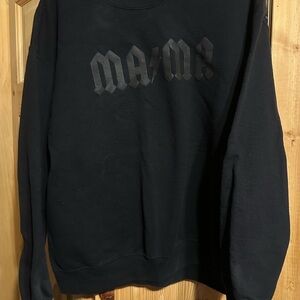 Black “MAMA” sweatshirt
